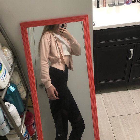 Forever 21 Pink & White Cropped Hoodie 💖 - Picture 7 of 14